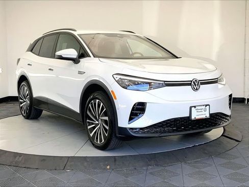 Certified 2024 Volkswagen ID.4 Pro image 1