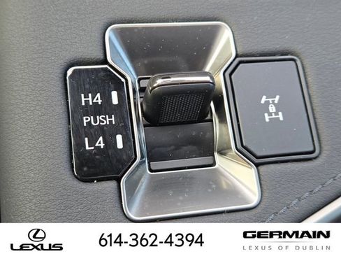 Certified 2024 Lexus GX 550 w/ Accessory Package (31) image 21