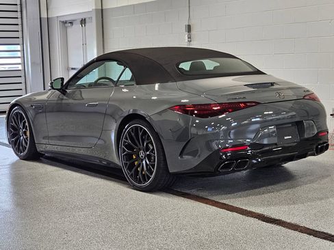 Certified 2025 Mercedes-Benz SL 63 AMG 4MATIC image 8