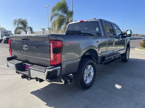 New 2026 Ford F250 XLT w/ XLT Premium Package image 5