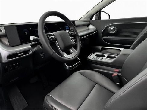 New 2026 Hyundai Ioniq 9 Limited AWD/4WD image 14