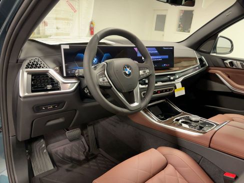 New 2026 BMW X5 sDrive40i w/ Climate Comfort Package image 4