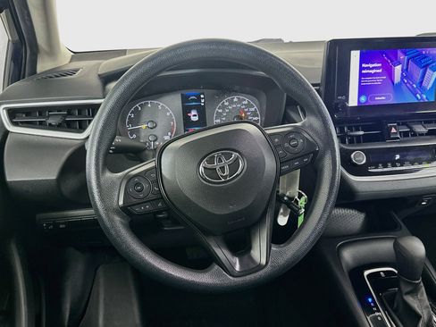 Used 2023 Toyota Corolla LE FWD image 17