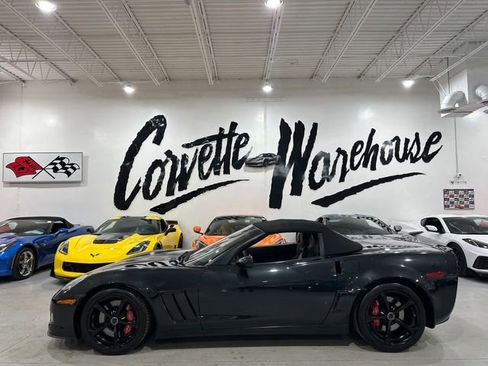 Used 2012 Chevrolet Corvette Grand Sport w/ 3LT Preferred Equipment Group image 2