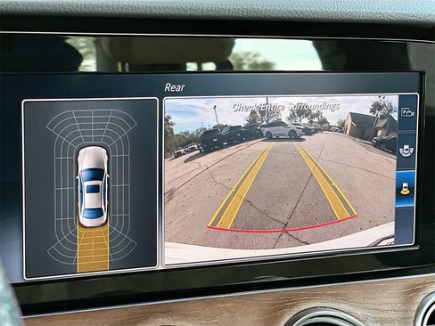 Used 2017 Mercedes-Benz E 300 image 14