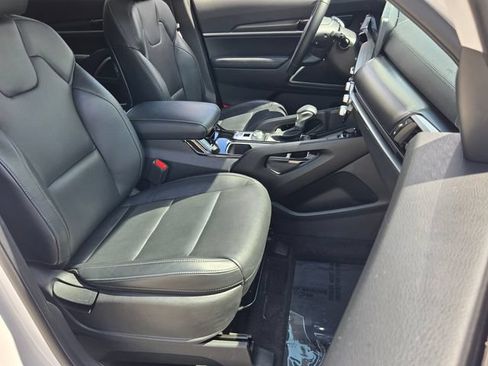 Used 2023 Kia Telluride S AWD/4WD image 17