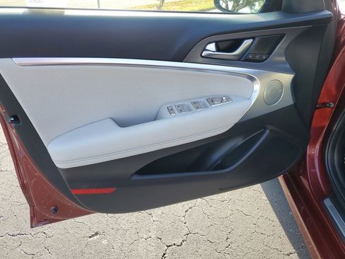 Used 2025 Genesis G70 2.5T w/ Sport Prestige Package image 24