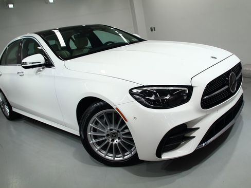 Certified 2023 Mercedes-Benz E 350 4MATIC Sedan image 8