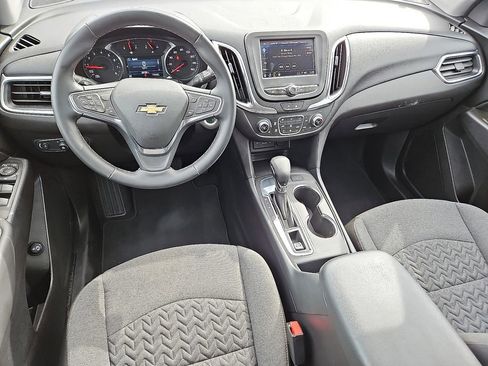 Used 2024 Chevrolet Equinox LT image 12