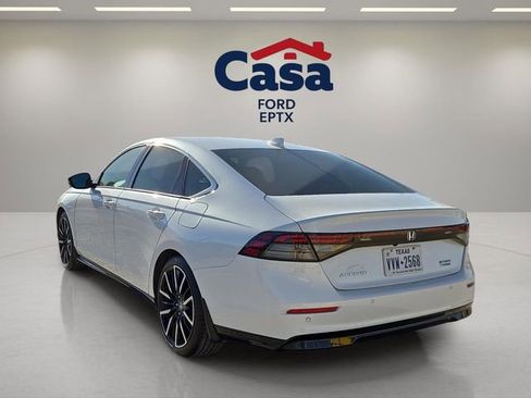 Used 2025 Honda Accord Touring image 4