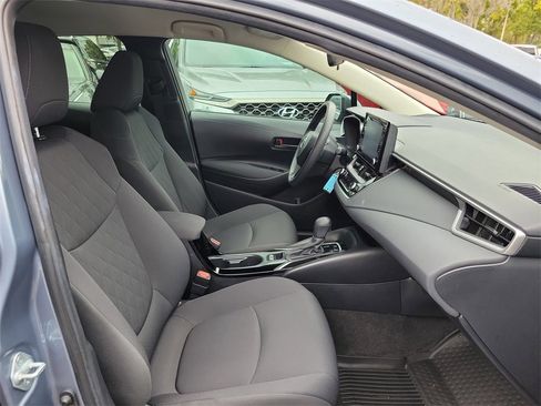 Used 2022 Toyota Corolla LE image 43