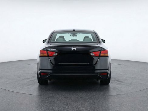 Used 2025 Nissan Altima 2.5 SV image 7