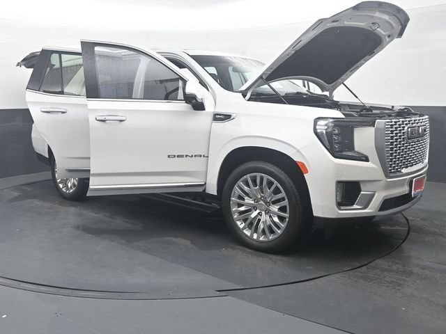 Used 2024 GMC Yukon Denali RWD image 35