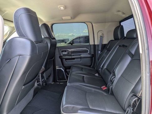 Used 2021 RAM 2500 Laramie w/ Chrome Appearance Group AWD/4WD image 13