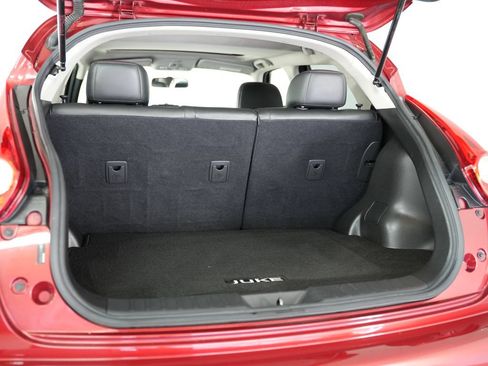 Used 2011 Nissan Juke SL w/ Sport Pkg AWD/4WD image 28