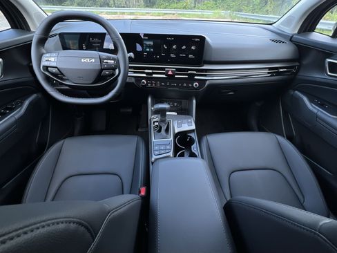 New 2026 Kia Sportage EX AWD/4WD image 37