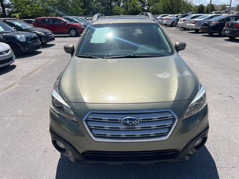 Used 2016 Subaru Outback 2.5i Premium AWD/4WD image 3