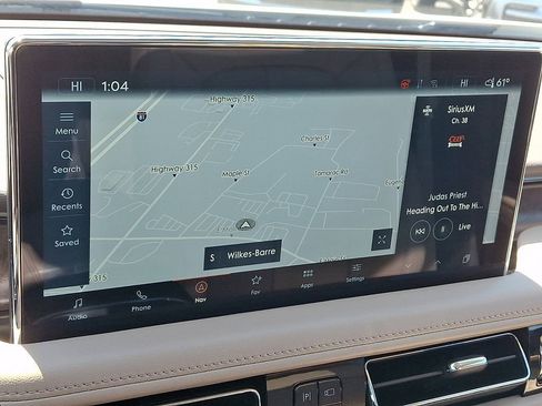 Used 2023 Lincoln Nautilus Reserve w/ Equipment Group 201A image 17