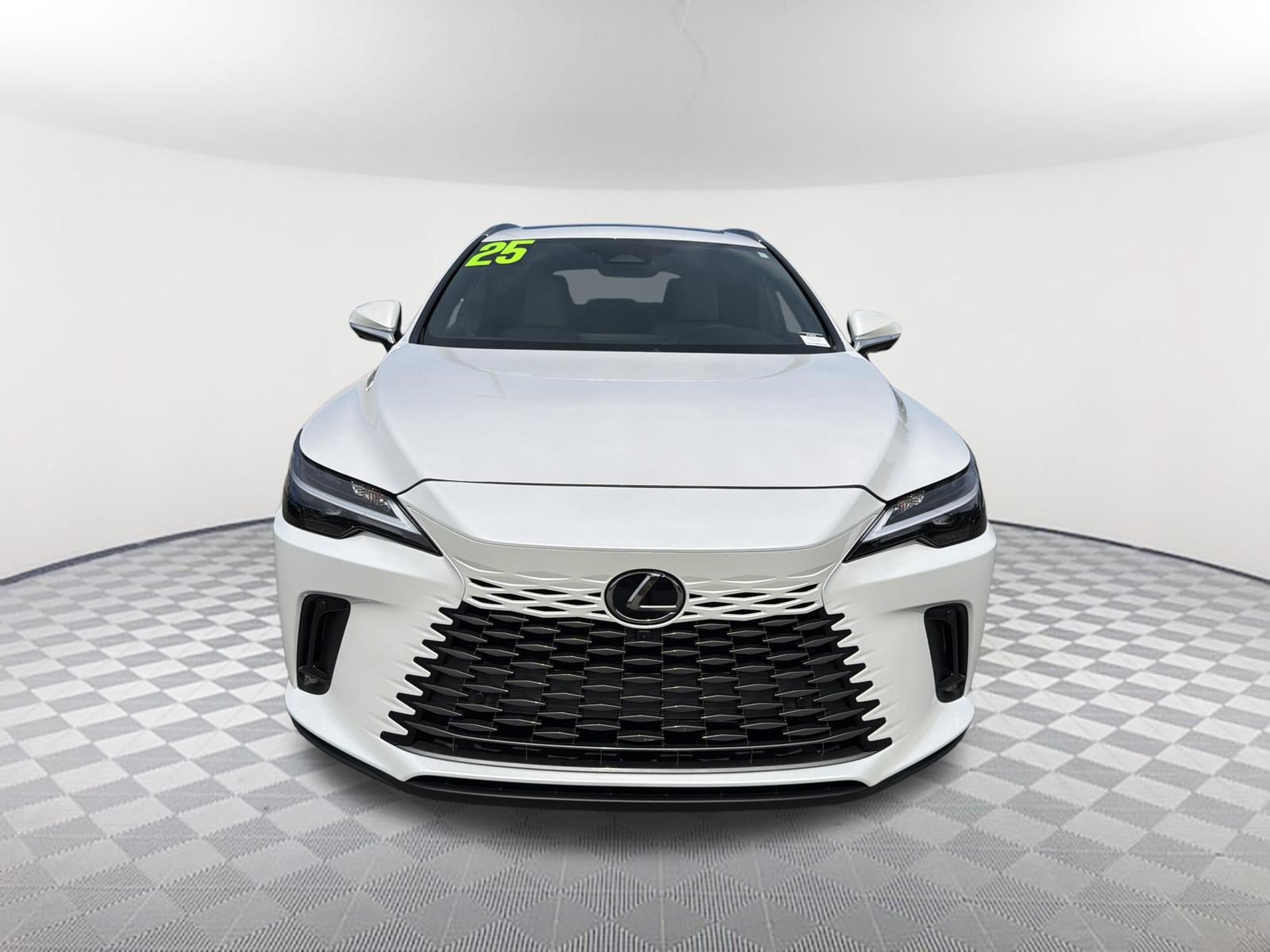 Used 2025 Lexus RX 350 Premium w/ Convenience Package FWD image 2