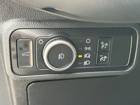 Used 2025 Ford Explorer ST AWD/4WD image 30