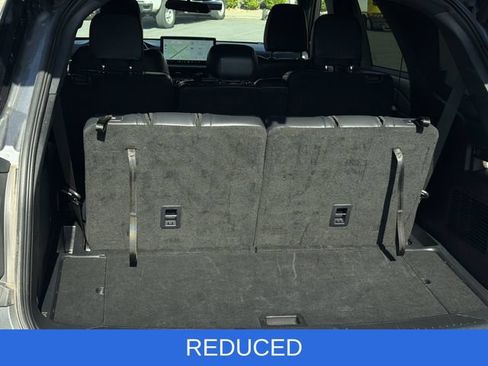 Used 2025 Ford Explorer ST-Line w/ ST-Line Street Pack AWD/4WD image 39