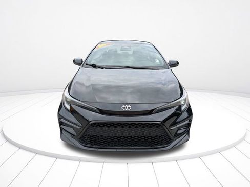 Used 2024 Toyota Corolla SE FWD image 9