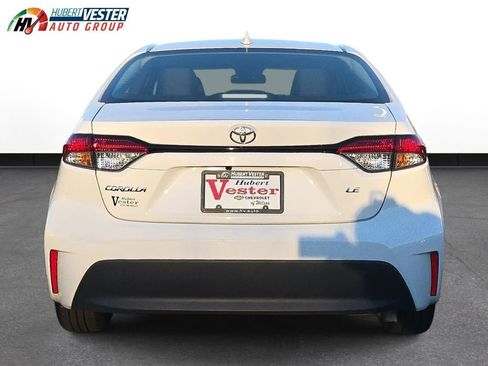 Used 2024 Toyota Corolla LE image 8
