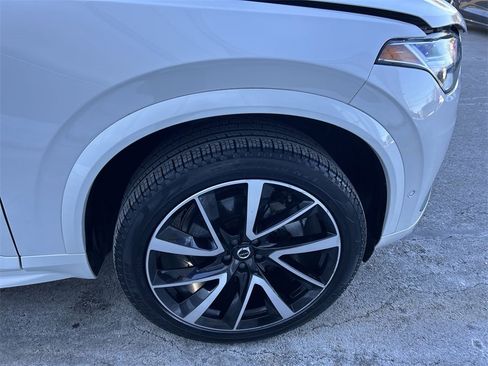 Certified 2024 Volvo XC90 B6 Plus w/ Protection Package Premier image 13