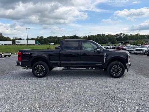 Used 2025 Ford F350 Lariat w/ Camper Package AWD/4WD image 14