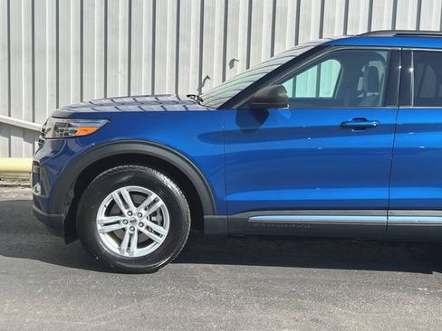 Used 2022 Ford Explorer XLT w/ Class IV Trailer Tow Package AWD/4WD image 15