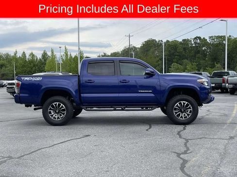 Used 2023 Toyota Tacoma TRD Sport w/ Technology Package AWD/4WD image 6