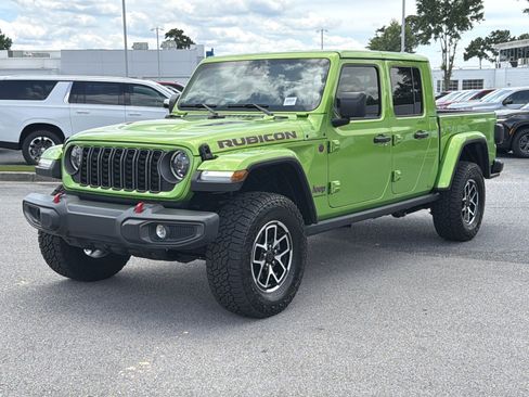Used 2025 Jeep Gladiator Rubicon w/ Convenience Group AWD/4WD image 7