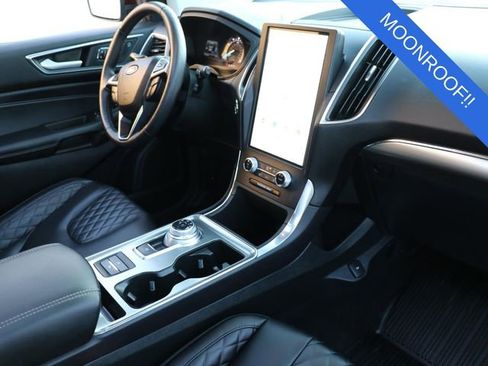 Used 2024 Ford Edge Titanium w/ Equipment Group 301A image 11