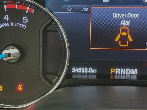 Used 2022 Ford F250 Lariat w/ Black Appearance Package image 19