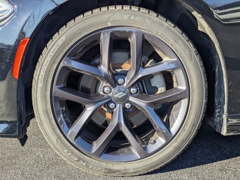 Used 2023 Dodge Charger R/T w/ Blacktop Package image 29