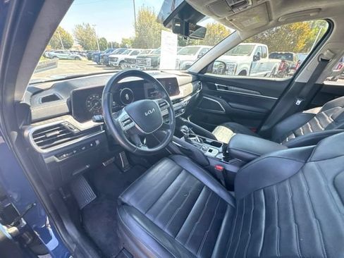 Used 2023 Kia Telluride SX Prestige AWD/4WD image 7