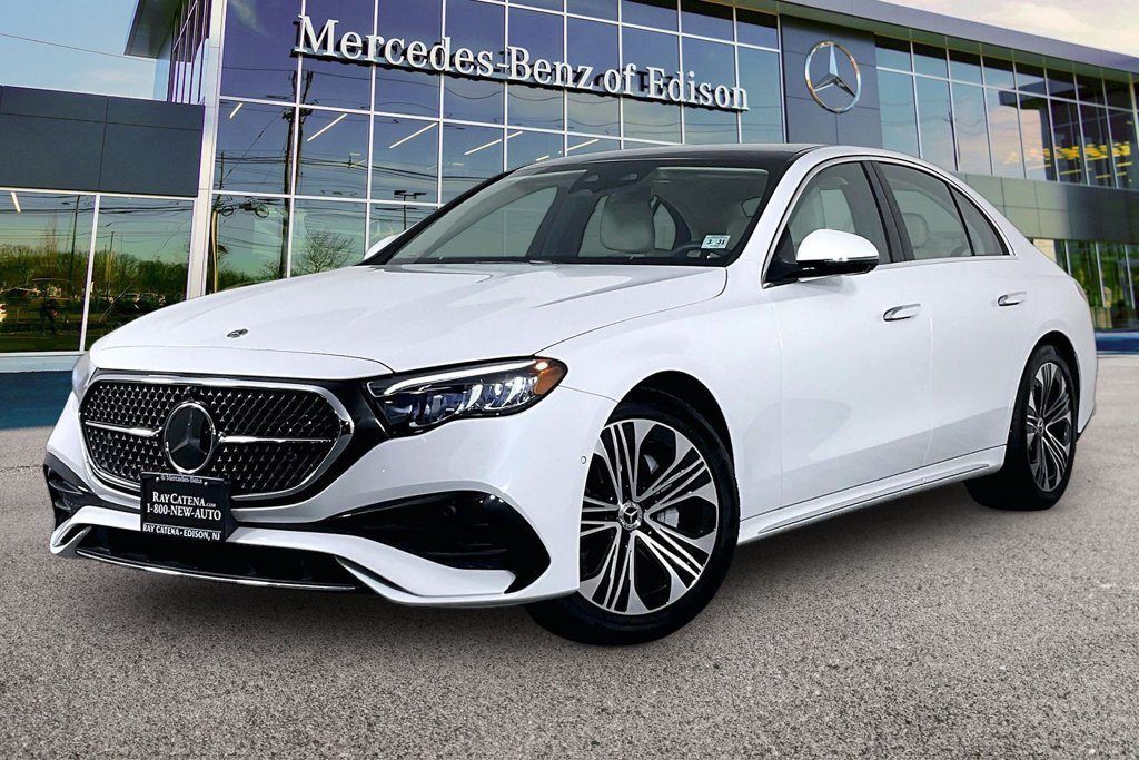 Used 2026 Mercedes-Benz E 350 4MATIC Sedan image 9
