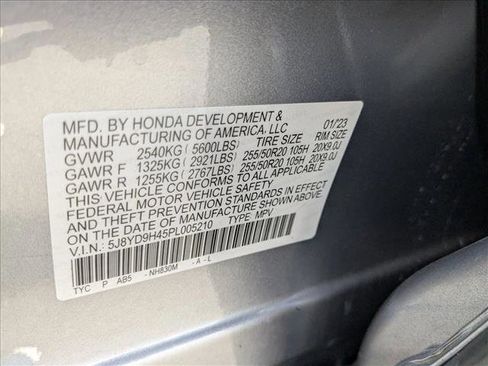 Certified 2023 Acura MDX FWD w/ Technology Package image 30