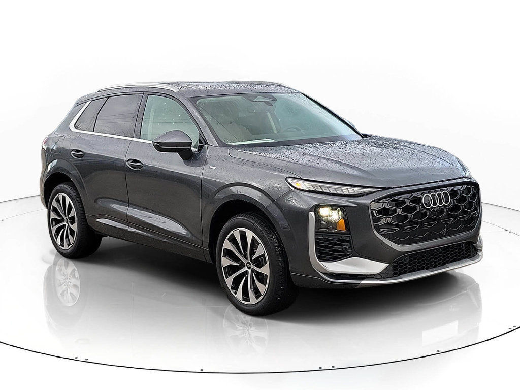New 2026 Audi Q3 quattro 2.0T AWD/4WD image 1