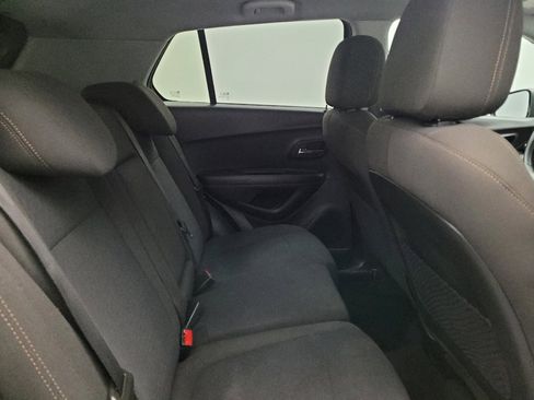 Used 2020 Chevrolet Trax LS w/ Tint and Cruise Package FWD image 19