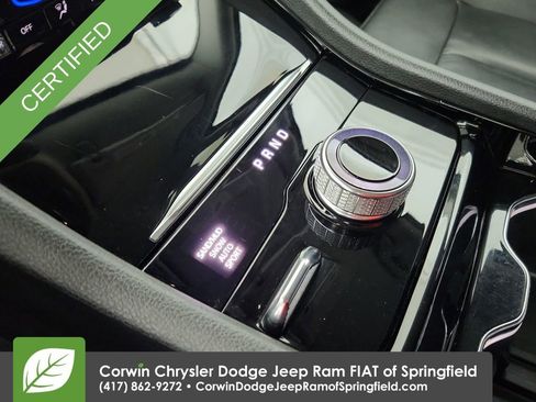 Used 2023 Jeep Grand Cherokee Limited image 29