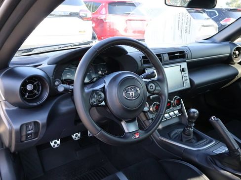 Used 2023 Toyota GR86 Premium w/ ALL Weather Mat Package (TMS) RWD image 17