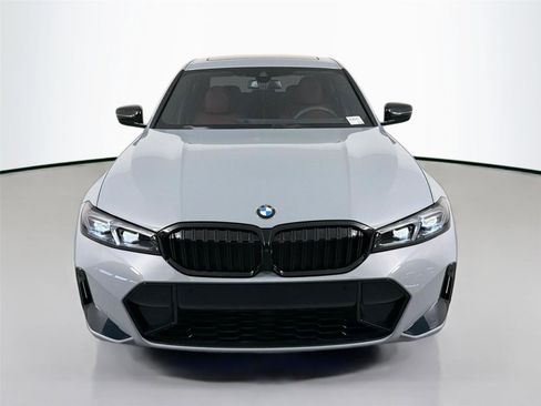 New 2026 BMW 330i Sedan RWD image 2