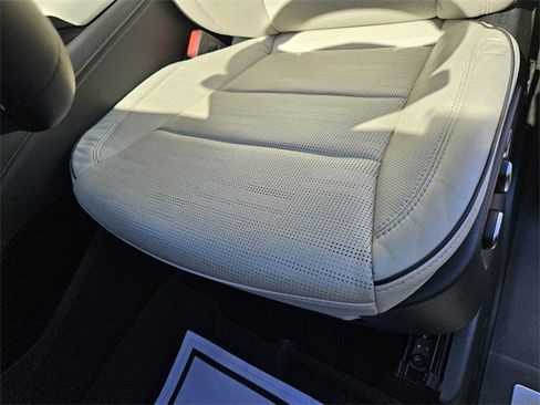 Certified 2024 Cadillac Escalade Sport w/ LPO, ONYX Package image 10