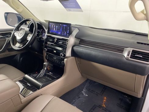 Certified 2023 Lexus GX 460 Premium w/ Premium Package image 34