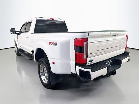 Used 2025 Ford F450 Platinum w/ Platinum Plus Package AWD/4WD image 5
