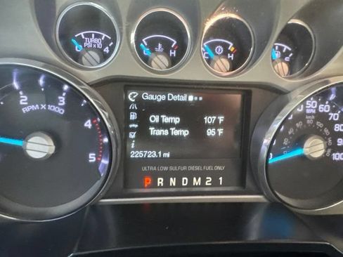 Used 2016 Ford F250 King Ranch w/ FX4 Off-Road Package AWD/4WD image 31
