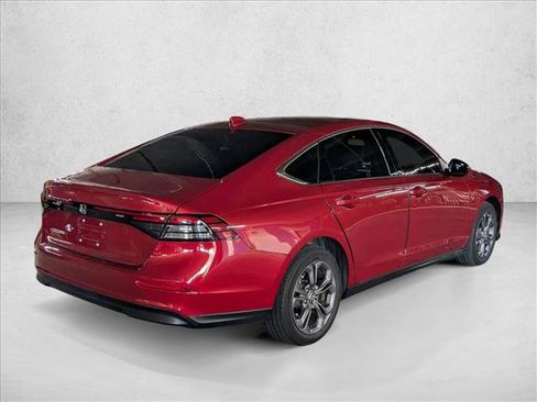 Used 2023 Honda Accord EX image 5