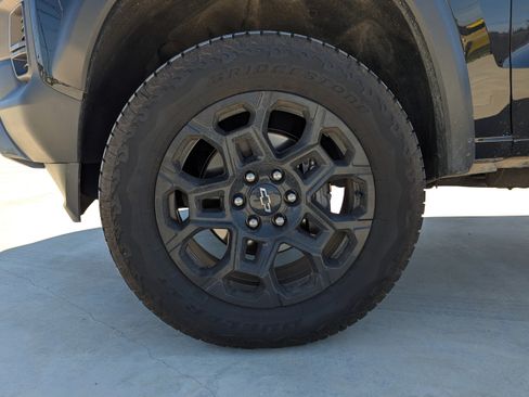 Used 2026 Chevrolet Colorado Trail Boss AWD/4WD image 12