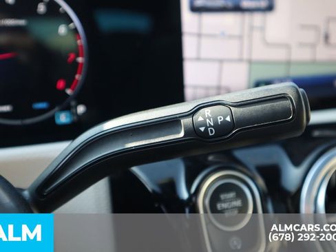 Used 2025 Mercedes-Benz CLA 250 image 32